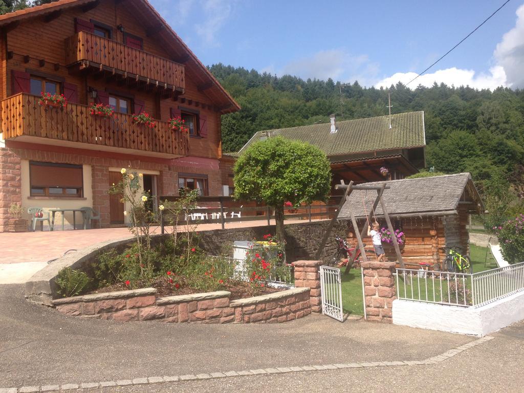 Gites Les Pins Et Les Bruyeres Wangenbourg-Engenthal Exteriér fotografie
